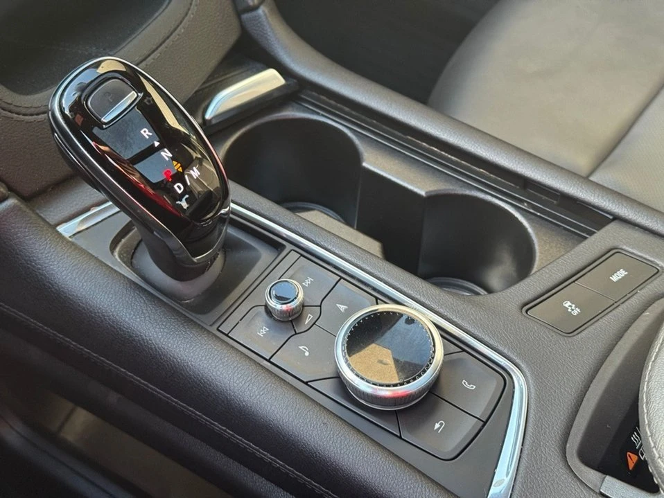 2024 Cadillac XT6 - Image 12 of 17