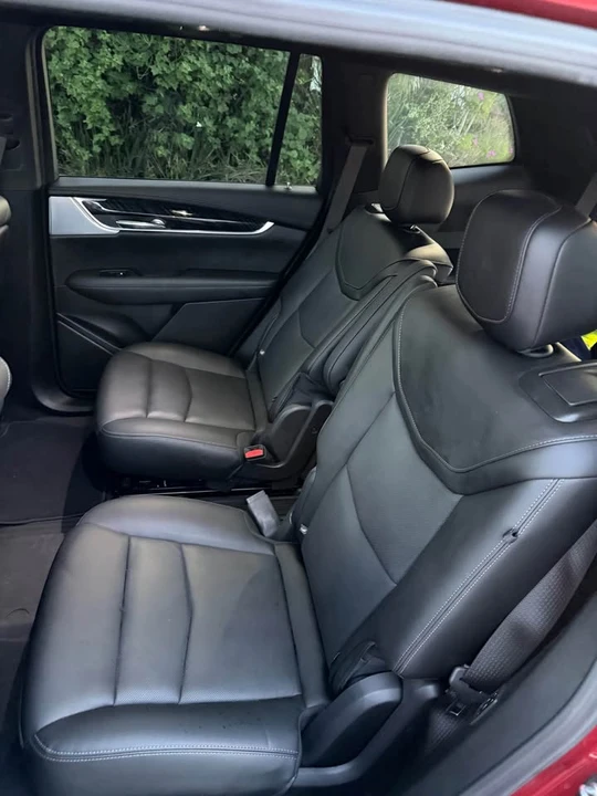 2024 Cadillac XT6 - Image 7 of 8