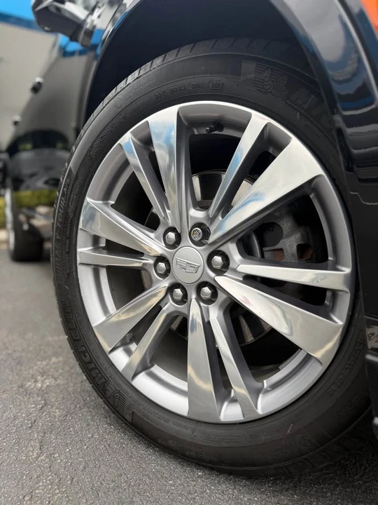 2024 Cadillac XT6 - Image 2 of 10
