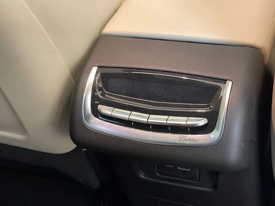 2024 Cadillac XT6 - Image 16 of 19