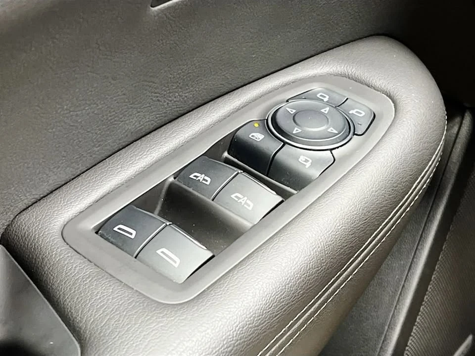 2024 Cadillac XT6 - Image 18 of 20