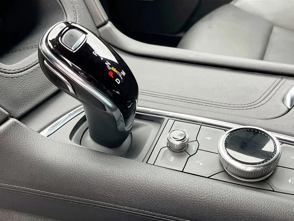 2024 Cadillac XT6 - Image 17 of 20