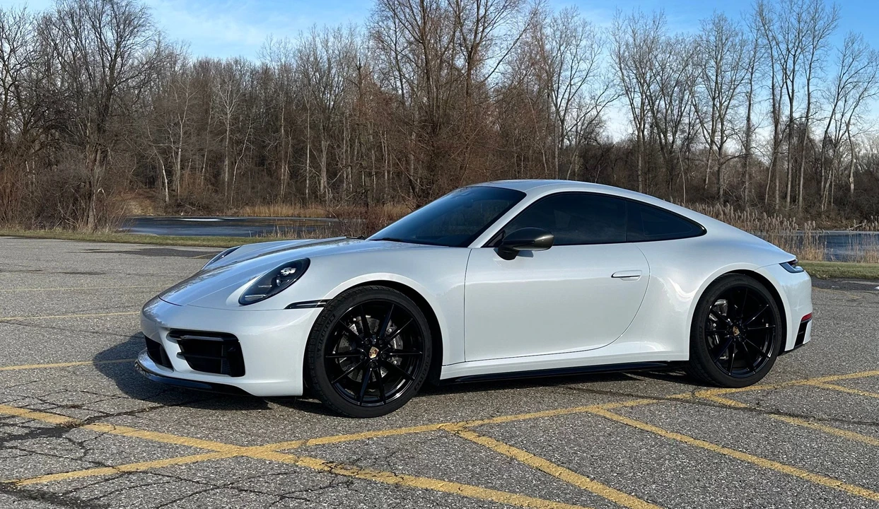 2024 Porsche 992 Carrera T - Image 2 of 14