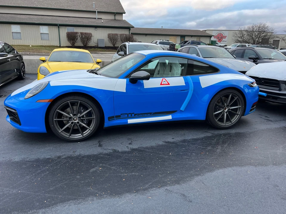 2024 Porsche 992 Carrera T - Image 8 of 15