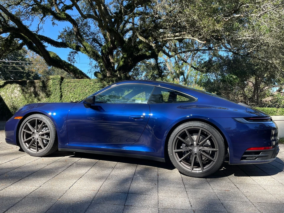2024 Porsche 992 Carrera T - Image 6 of 8