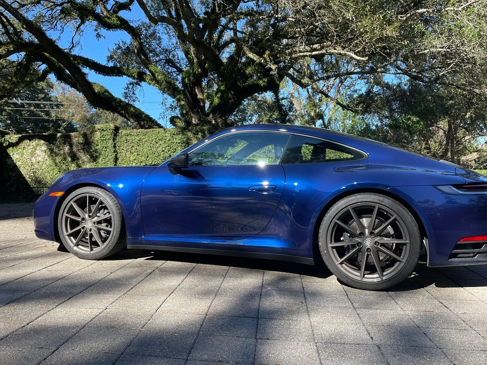 2024 Porsche 992 Carrera T - Image 7 of 8