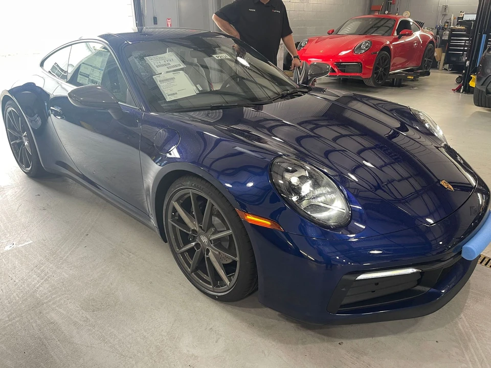 2024 Porsche 992 Carrera T - Image 3 of 8