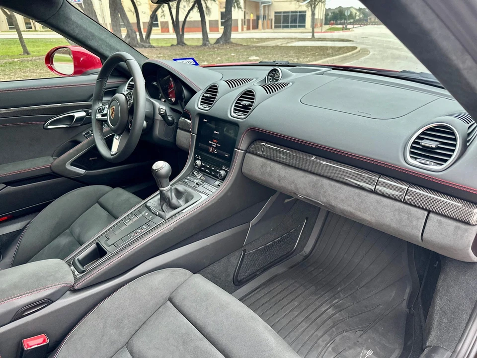 2024 Porsche 718 Cayman GTS 4.0 - Image 11 of 20