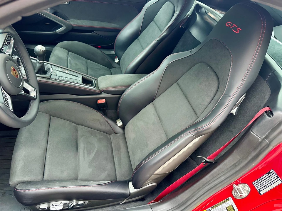 2024 Porsche 718 Cayman GTS 4.0 - Image 14 of 20