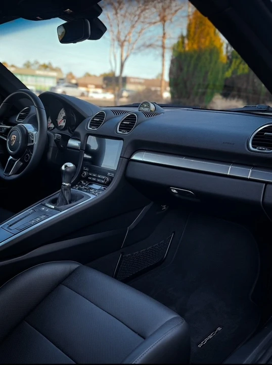 2024 Porsche 718 Cayman S - Image 10 of 13