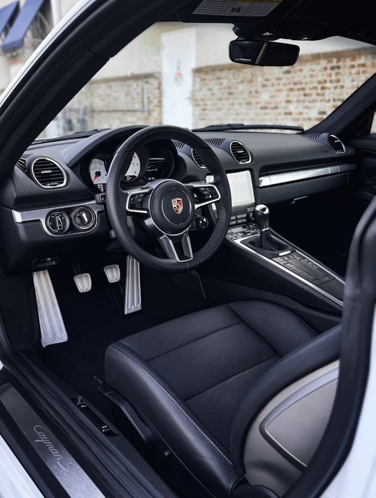 2024 Porsche 718 Cayman S - Image 9 of 13