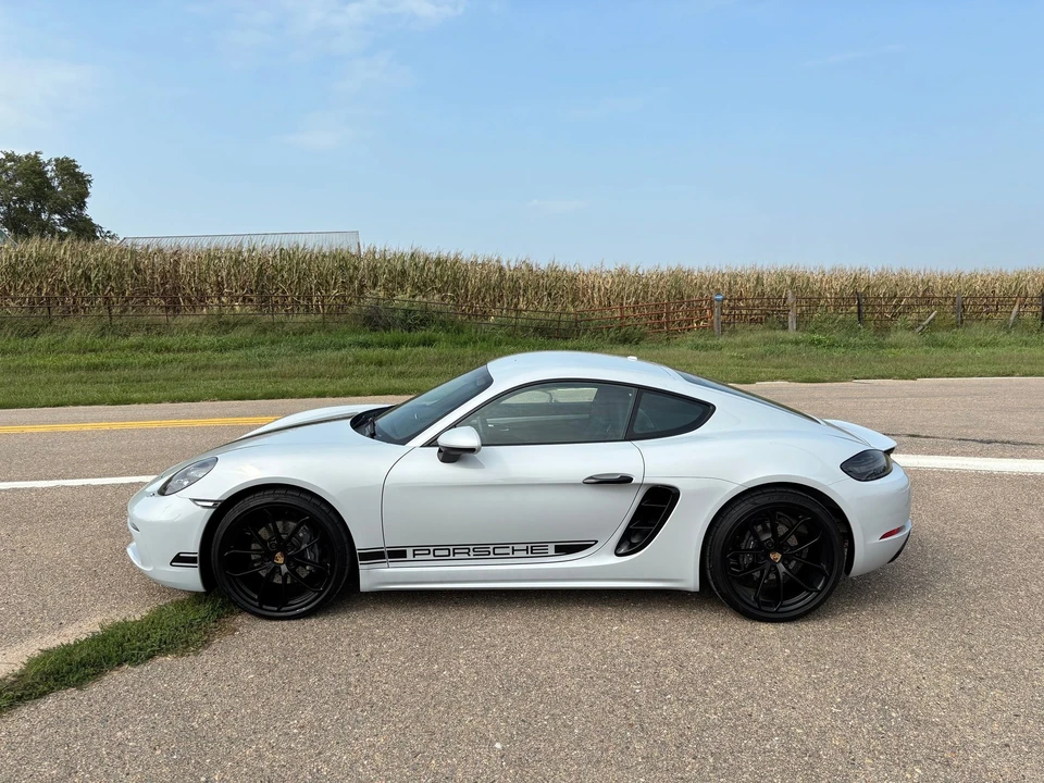 2024 Porsche 718 Cayman - Image 3 of 5