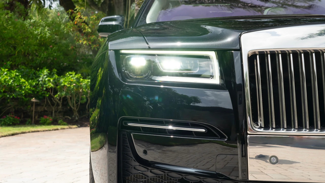 2024 Rolls-Royce Ghost 2nd Gen - Image 15 of 31