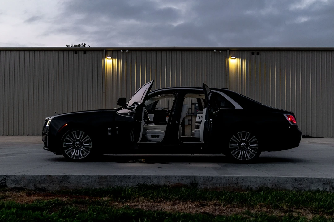 2024 Rolls-Royce Ghost 2nd Gen - Image 11 of 31