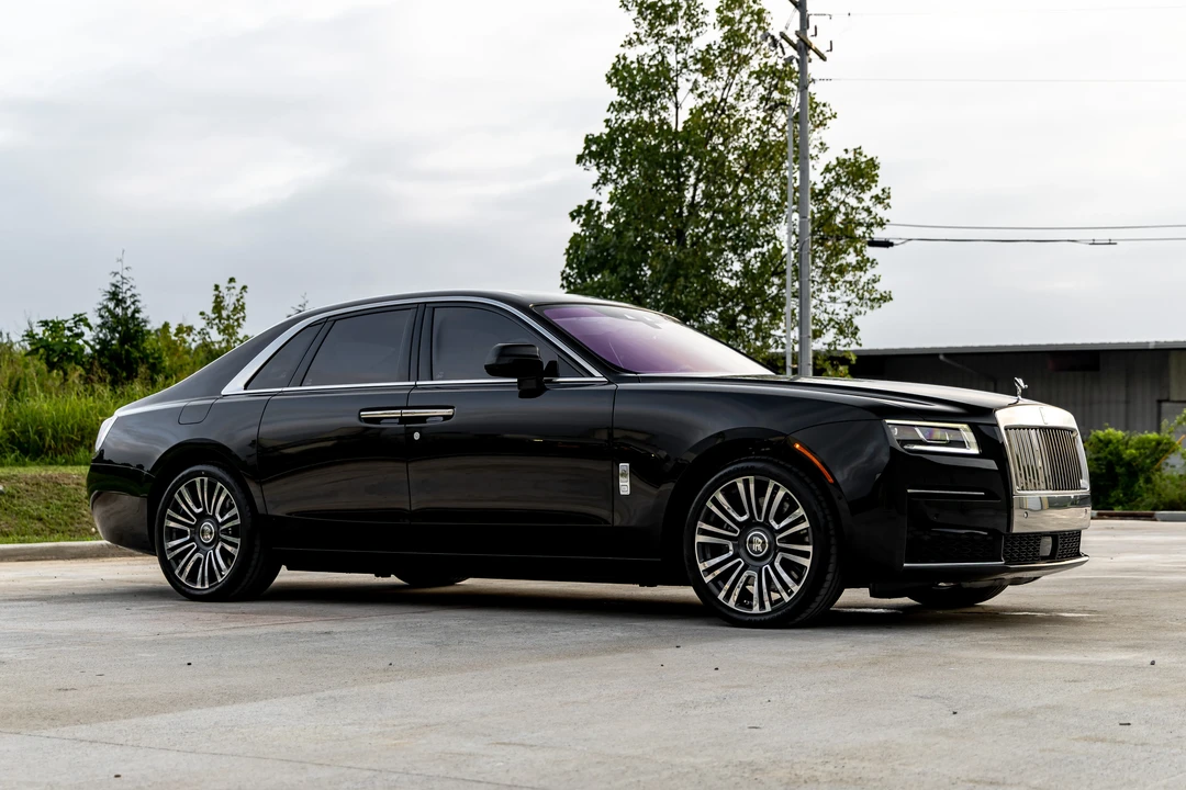 2024 Rolls-Royce Ghost 2nd Gen - Image 15 of 31