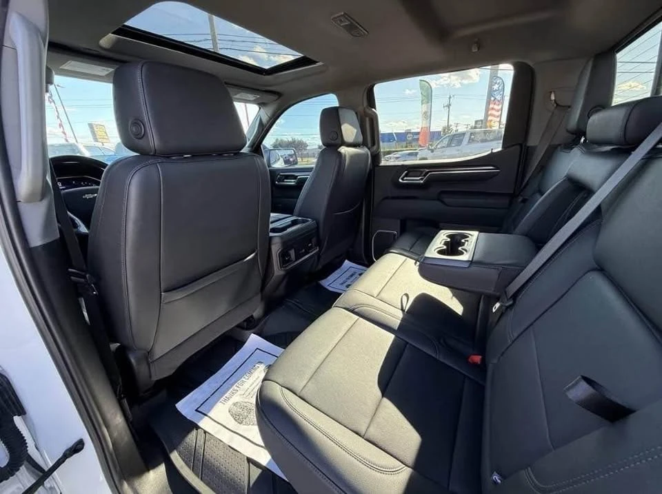 2024 Chevrolet Silverado 4th Gen - Image 11 of 12