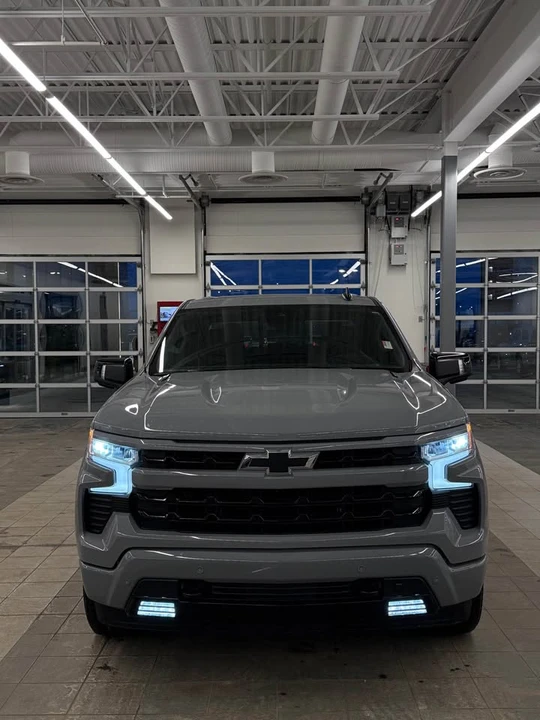 2024 Chevrolet Silverado 4th Gen - Image 2 of 12