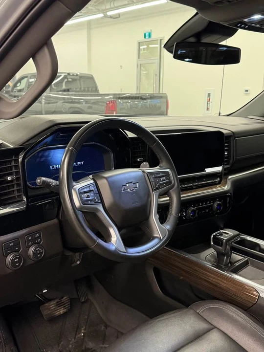 2024 Chevrolet Silverado 4th Gen - Image 6 of 12