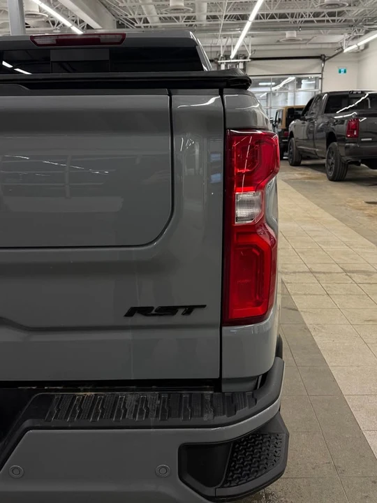 2024 Chevrolet Silverado 4th Gen - Image 11 of 12