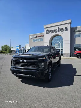 2024 Chevrolet 2500 Crew Cab Custom