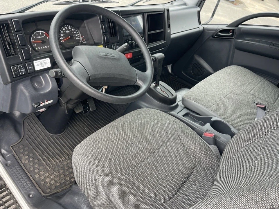2024 Chevrolet Silverado - Image 10 of 12