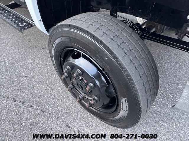 2024 Chevrolet - Image 2 of 12