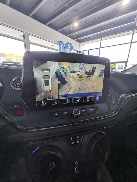 2024 Chevrolet Blazer - Image 8 of 10