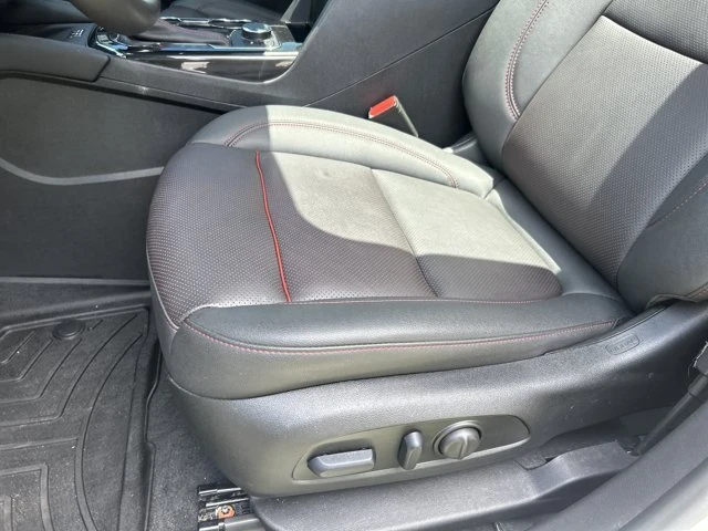 2024 Chevrolet Blazer - Image 15 of 20