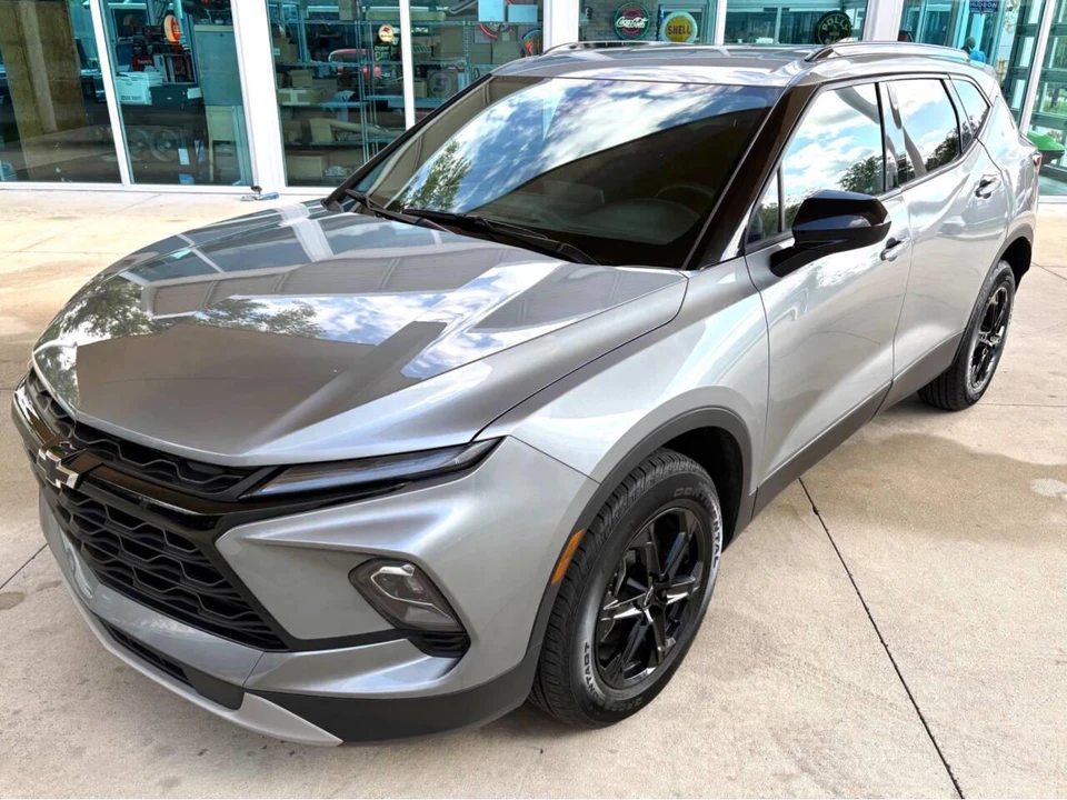 2024 Chevrolet Blazer - Image 19 of 31