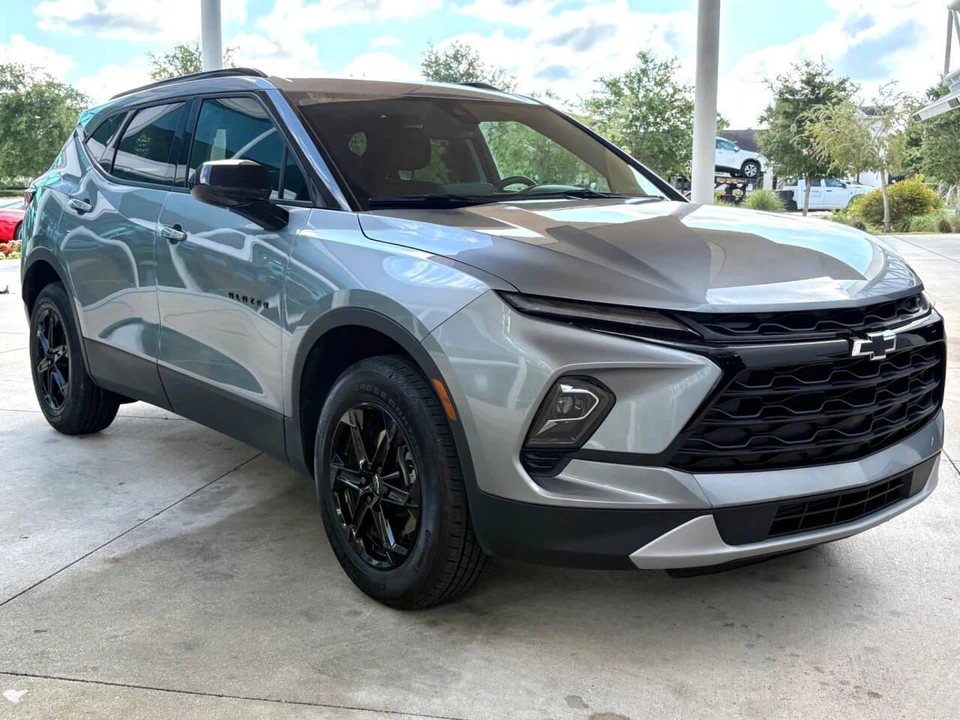 2024 Chevrolet Blazer - Image 4 of 31