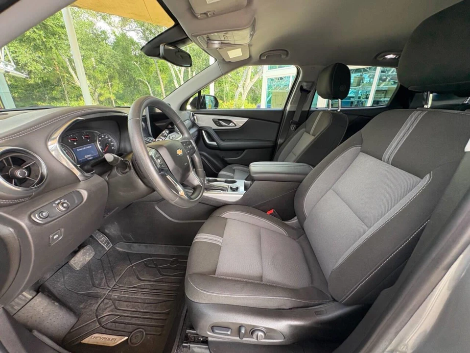 2024 Chevrolet Blazer - Image 23 of 31
