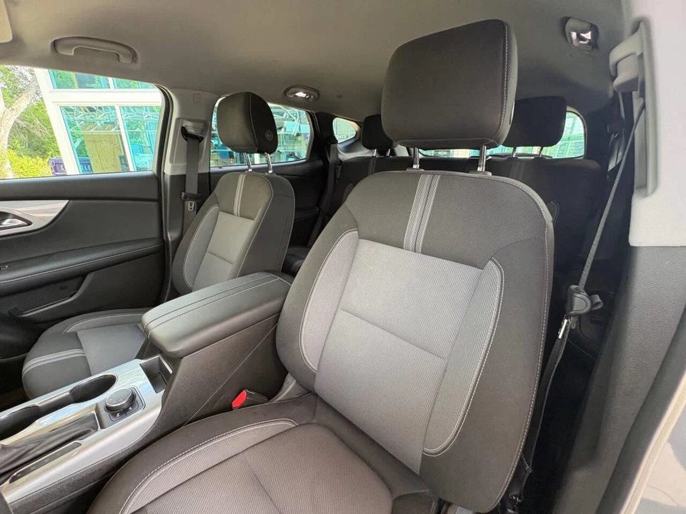 2024 Chevrolet Blazer - Image 24 of 31