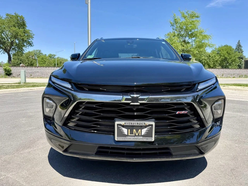 2024 Chevrolet Blazer - Image 2 of 31