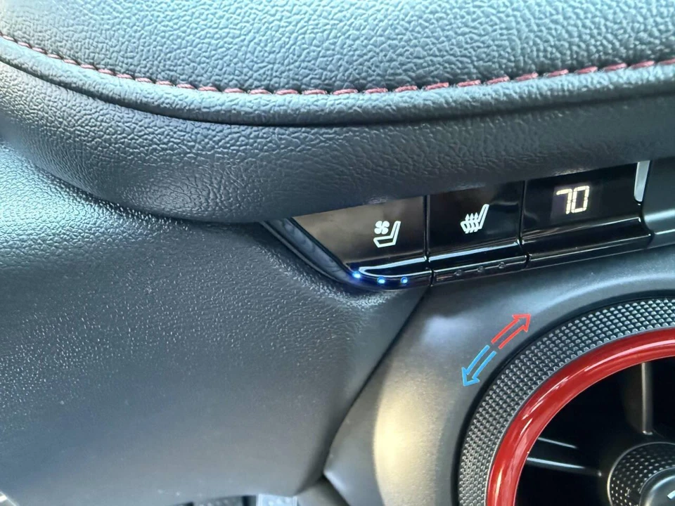 2024 Chevrolet Blazer - Image 26 of 31