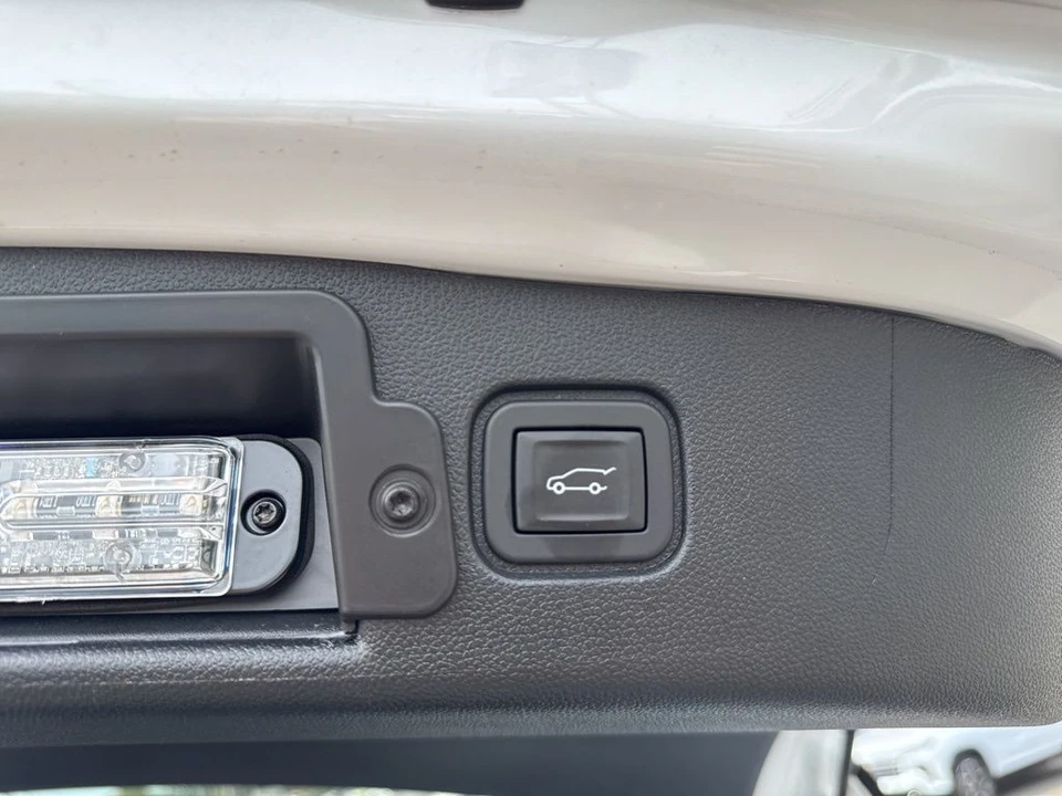 2024 Chevrolet Blazer - Image 26 of 31