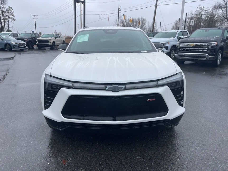 2024 Chevrolet Blazer - Image 8 of 21