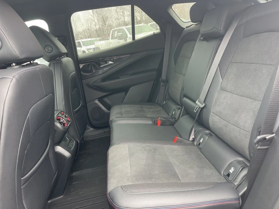 2024 Chevrolet Blazer - Image 14 of 21