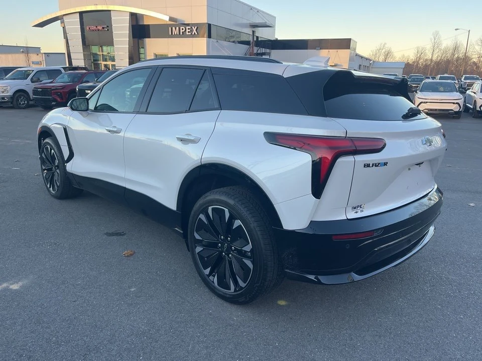 2024 Chevrolet Blazer - Image 3 of 12