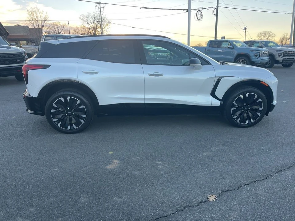 2024 Chevrolet Blazer - Image 6 of 21
