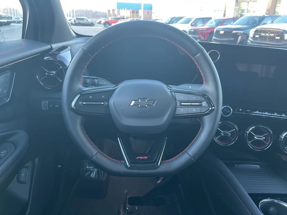 2024 Chevrolet Blazer - Image 16 of 21