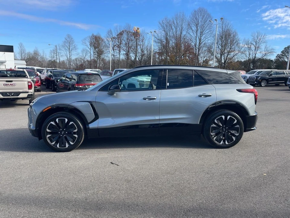 2024 Chevrolet Blazer - Image 2 of 21