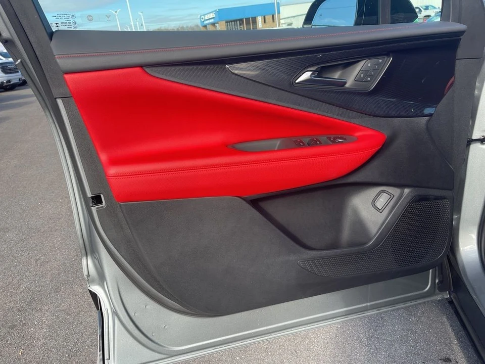 2024 Chevrolet Blazer - Image 9 of 12