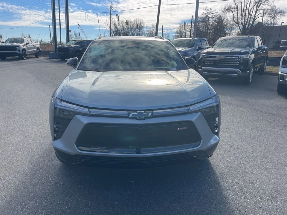 2024 Chevrolet Blazer - Image 8 of 21