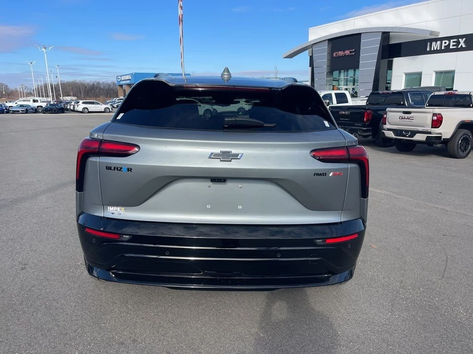 2024 Chevrolet Blazer - Image 4 of 12