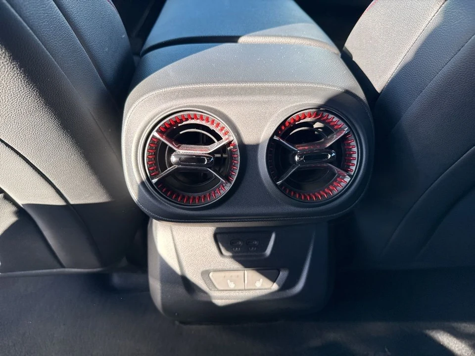 2024 Chevrolet Blazer - Image 13 of 21