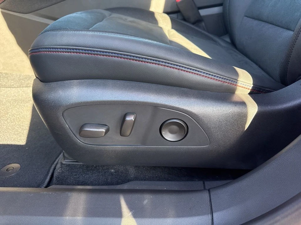 2024 Chevrolet Blazer - Image 10 of 12