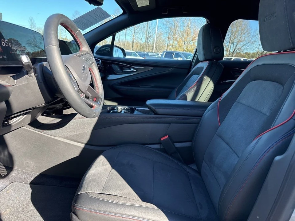 2024 Chevrolet Blazer - Image 9 of 12