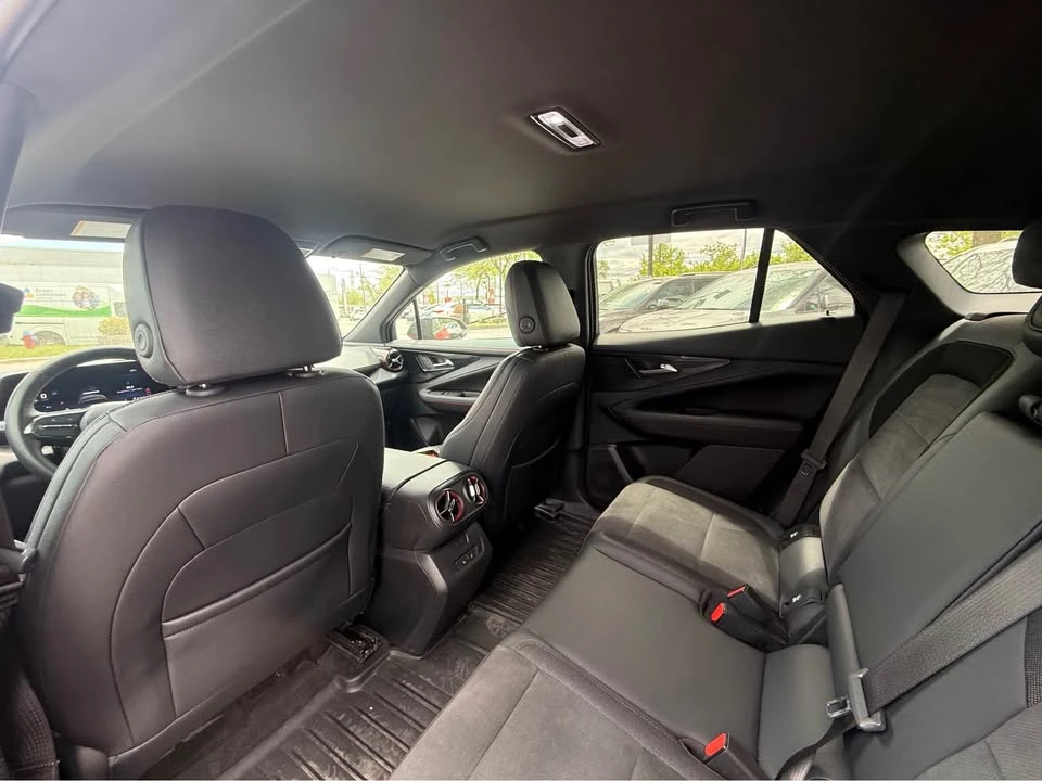 2024 Chevrolet Blazer - Image 14 of 15