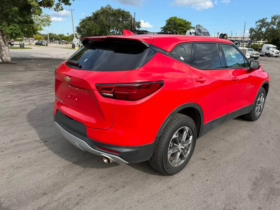 2024 Chevrolet Blazer - Image 4 of 9