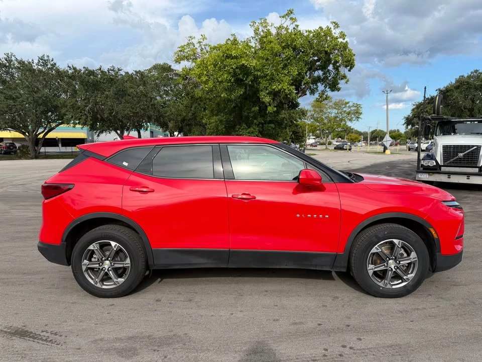 2024 Chevrolet Blazer - Image 3 of 9